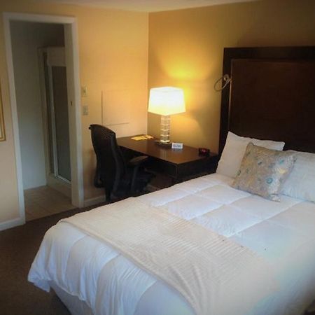 Wayne Inn Honesdale Εξωτερικό φωτογραφία