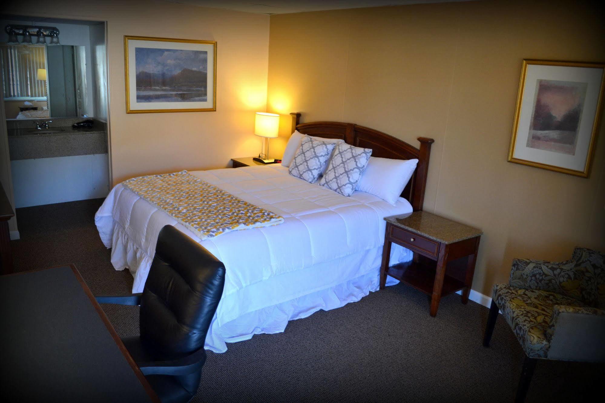 Wayne Inn Honesdale Εξωτερικό φωτογραφία